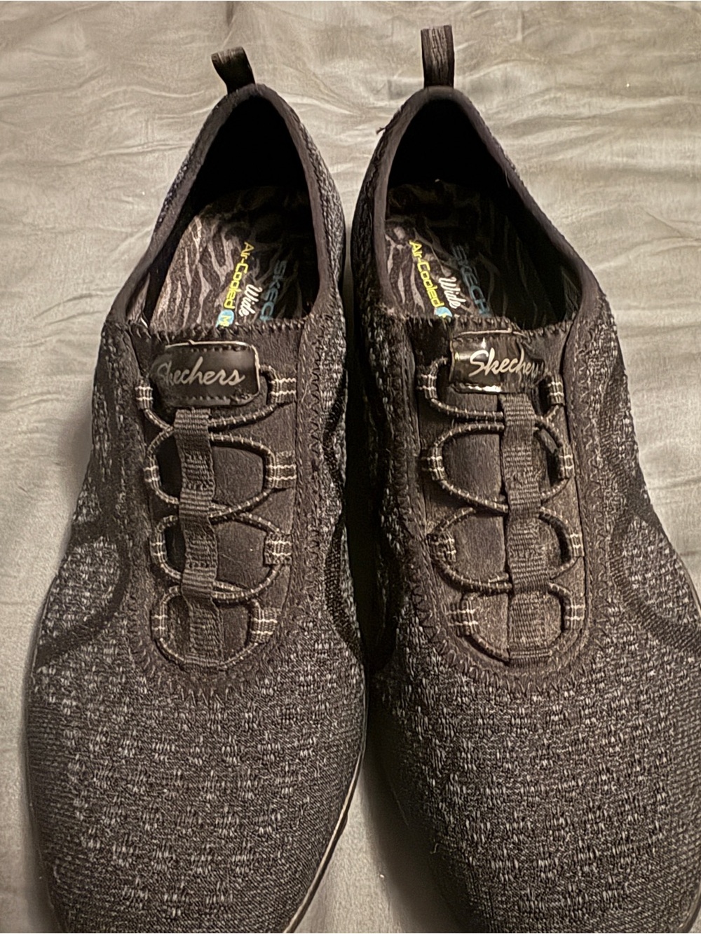 Skechers Breatheasy Slip-Ons